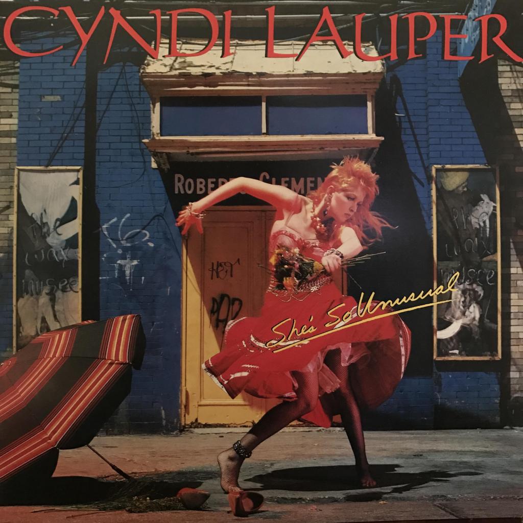 She's So Unusual　N.Y ダンステリア CYNDI LAUPER